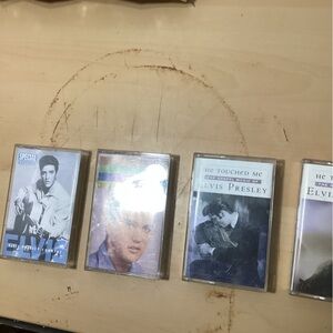 4 Elvis Cassettes